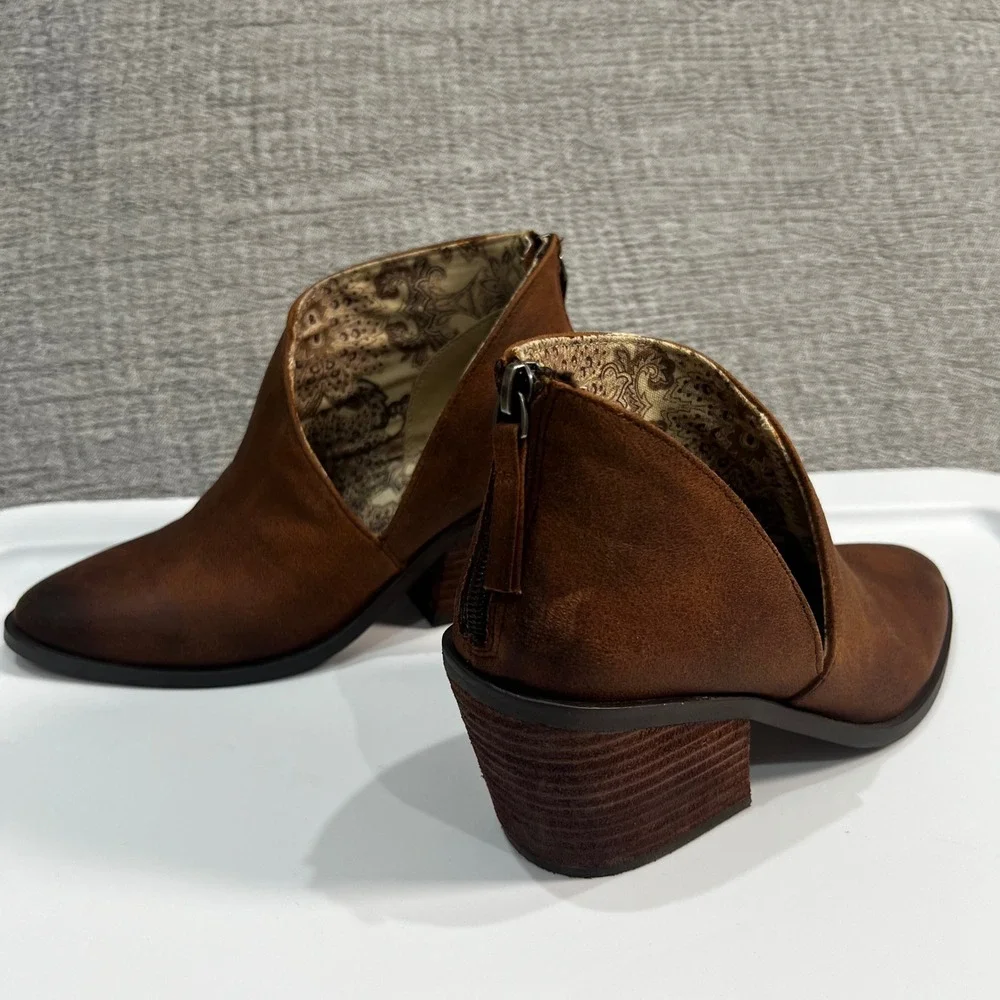 Band of Gypsies Tusk Ankle Booties Women 6 Brown Cutout Block Heel Boho Festival